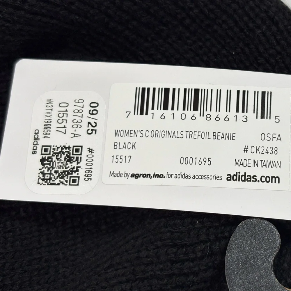 adidas Originals Trefoil cuff Beanie hat Black